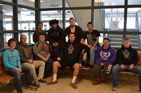 Back row, l-r: Jared Muir, James Oliver, Seth Umholtz, Nathan Sechrist.
Front row (seated l-r): Adam Zook, Erik Wagner, Shawn Phillips, Ryan Cox, Paige Umholtz, John Chronister