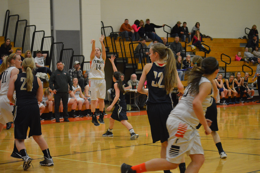 Sophomore Kasey Engle making one of her eight 3s 