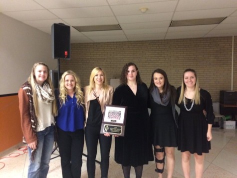 Alexis Cannistraci, Madison Noll, Marissa Sprankle, Amber Gill, Finnley Christine, and Kasy Engle receive their Mountain League Championship Award at the Mountian League Winter Sports Banquet at TAHS