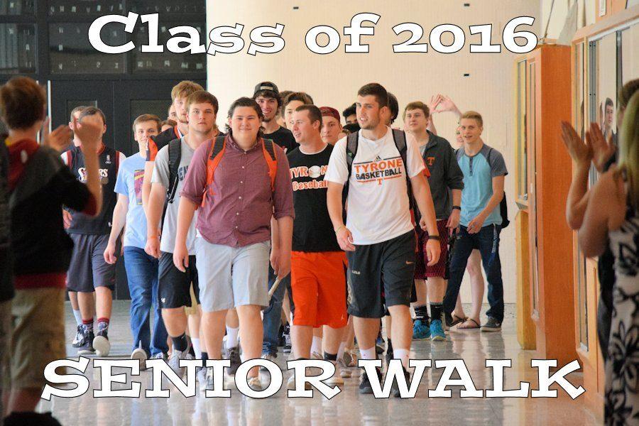 Photo Flash: 2016 Senior Walk