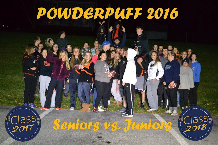 Football+Preview%3A+2016+Juniors+vs.+Seniors+Powderpuff+Edition