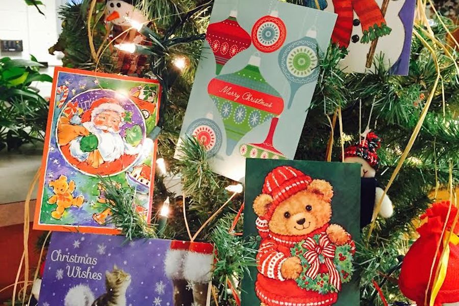 Renaissance Club selling Christmas cards for Flight 93 National Memorial