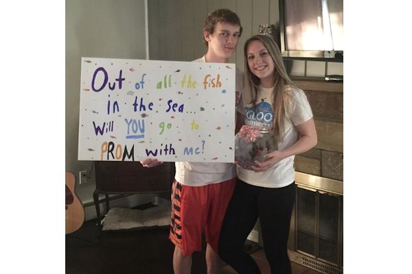 Eagle Eye Promposal Contest: Fishing For A Prom Date