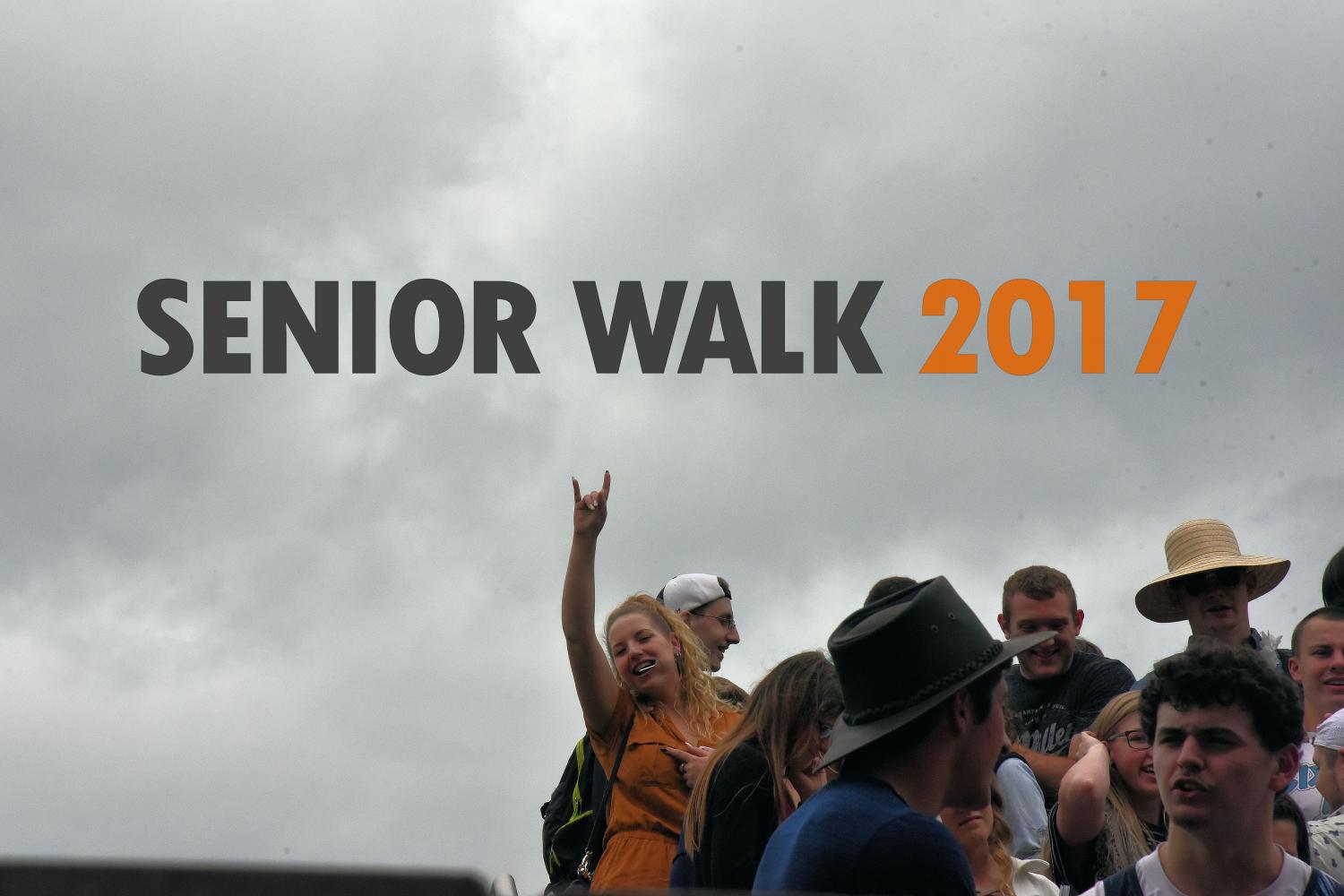 Photo+Slideshow%3A+Senior+Walk+2017