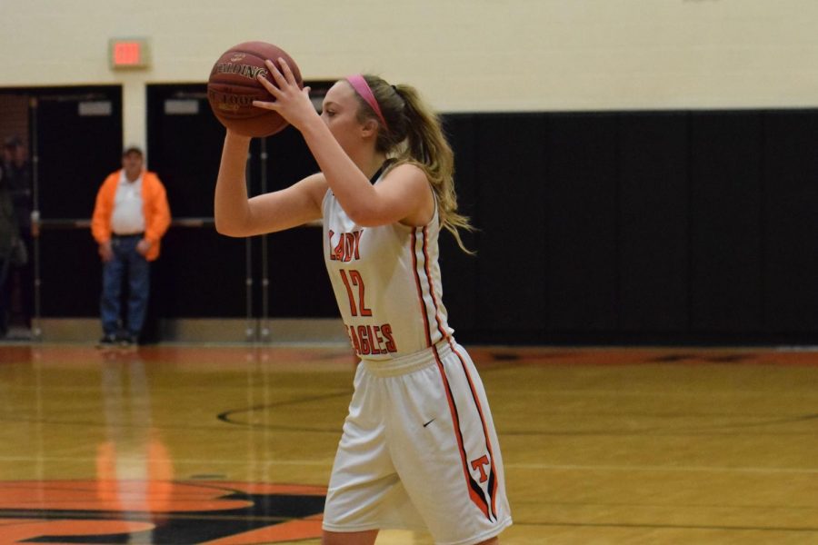Lady Eagles Defeat Previously Unbeaten Huntingdon