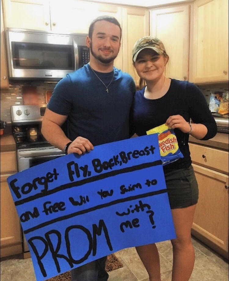 Eagle Eye Promposal Contest: Diving Into Prom – Tyrone Eagle Eye News