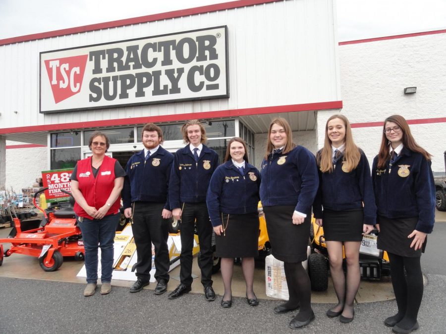 Tyrone FFA Receives Grant from Tractor Supply Company Tyrone Eagle