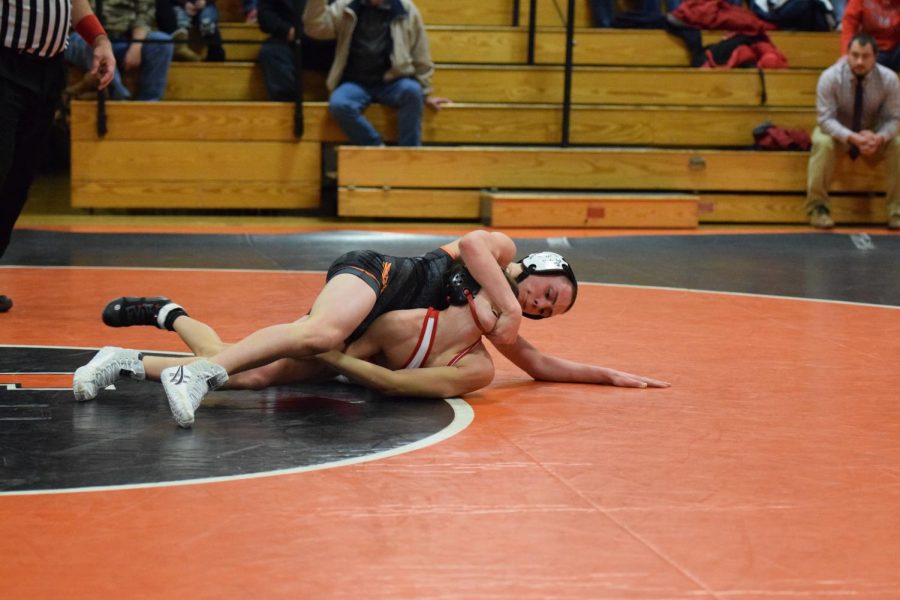 Another outstanding match of the night came from freshman Ashton Sipes, who won 11-3 by major decision over Bellefonte freshman Aidan OShea.