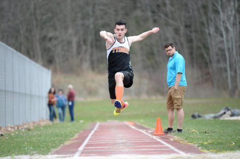 Nick Vasbinder jumping