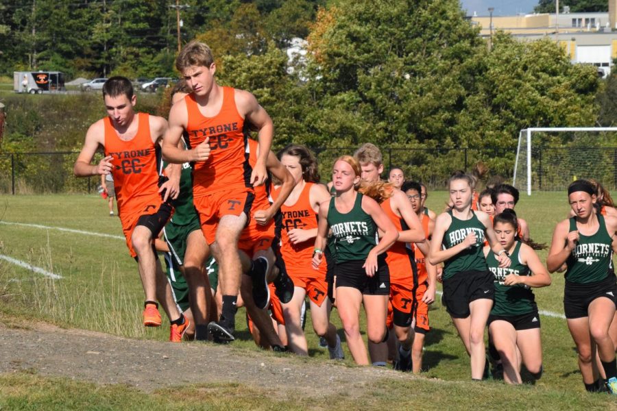 The Cross Country team starting their meet.