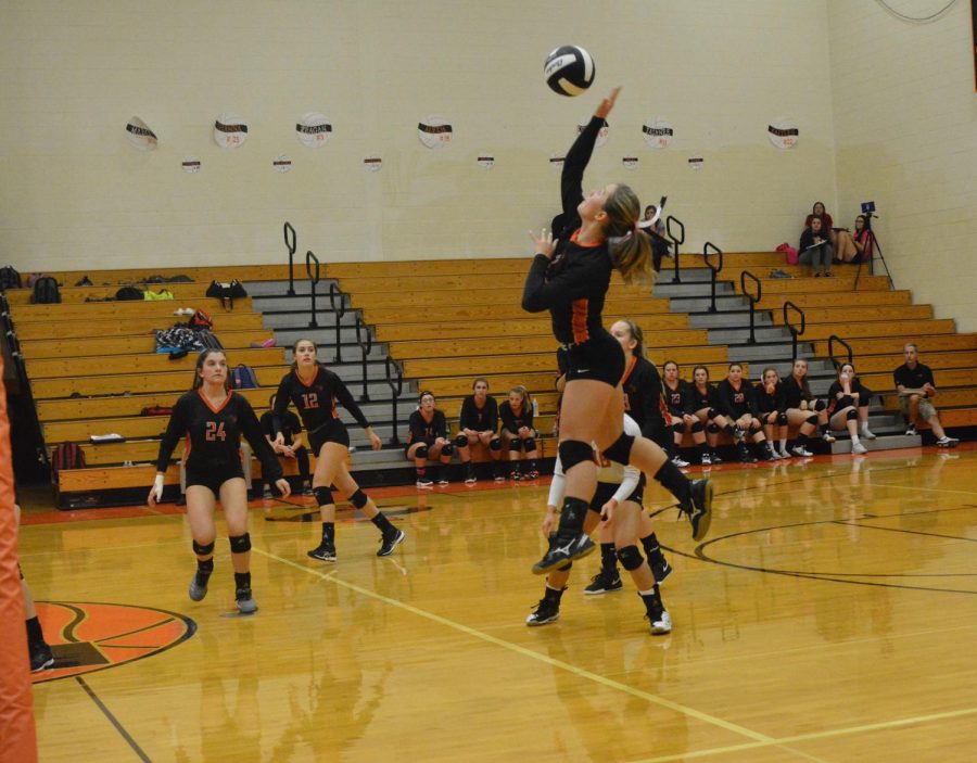 Bri Foy going up for a kill.