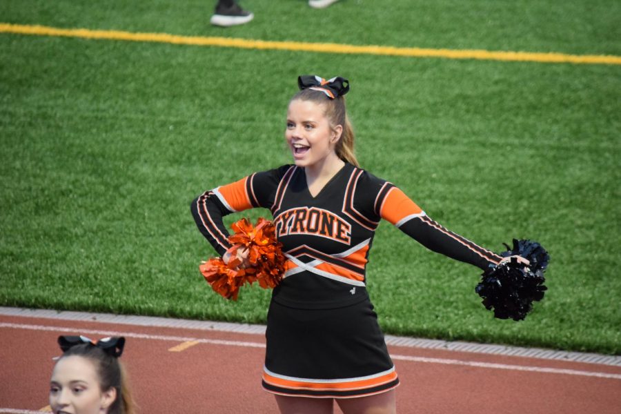 Lauren Ross: Cheerleading