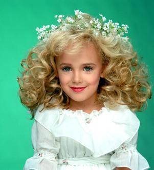 JonBenét Ramsey (August 6, 1990 – December 25, 1996) was an American child beauty queen who was killed at her familys home in Boulder, Colorado on Christmas day in 1996. The murder has been a closely followed case in the media ever since.