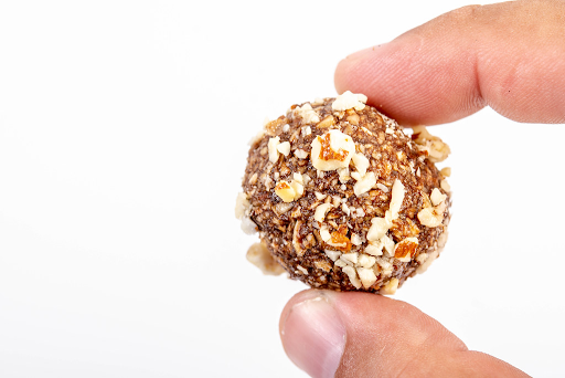 Easy Recipes: No Bake Cookie Balls