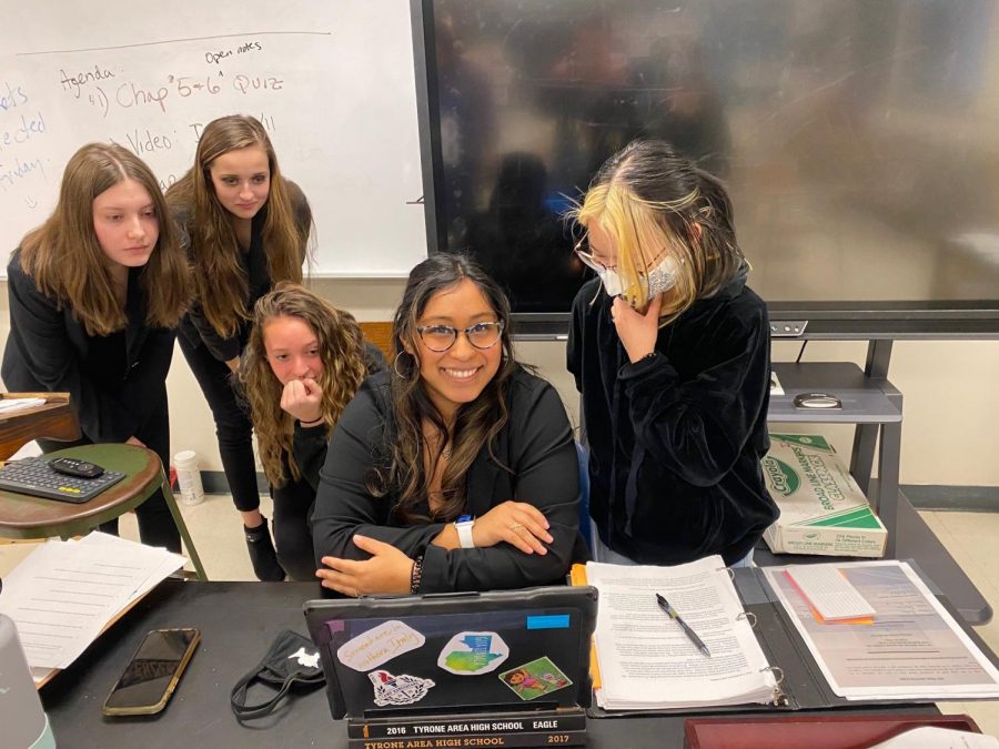 Emily+Dale%2C+Alysa+Wheland%2C+Cassidy+Miksich%2C+Ashlynn+McKinney+and+Sarah+Butina+all+listen+to+the+judges+comments+following+the+Mock+Trial+Regional+Final+on+Tuesday%2C+March+16.++The+trial+was+held+on+Zoom+against+Greensburg+Salem.