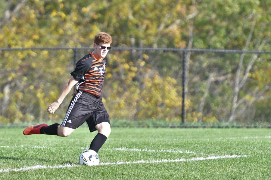 Sophomore Connor Bennett taking a goal kick