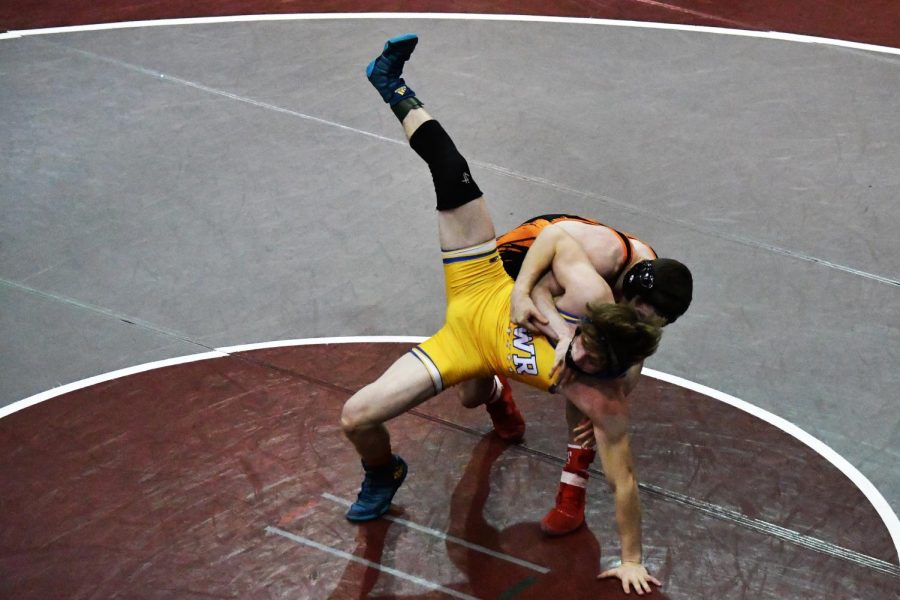 Tyrone Wrestlers Place at Holiday Tournaments