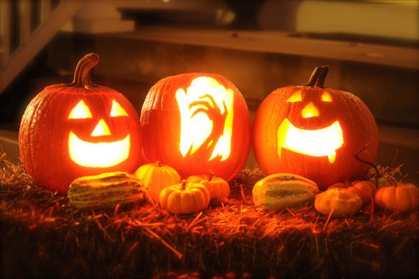 Photo used by: https://www.pickpik.com/pumpkin-halloween-autumn-october-orange-horror-52955 