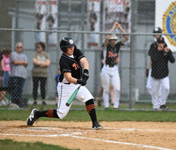 Tyrone Drops 1-run Game to Clearfield