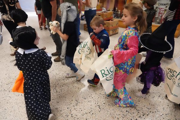 Kids wait for treats at the 2023 YAN Halloween Event