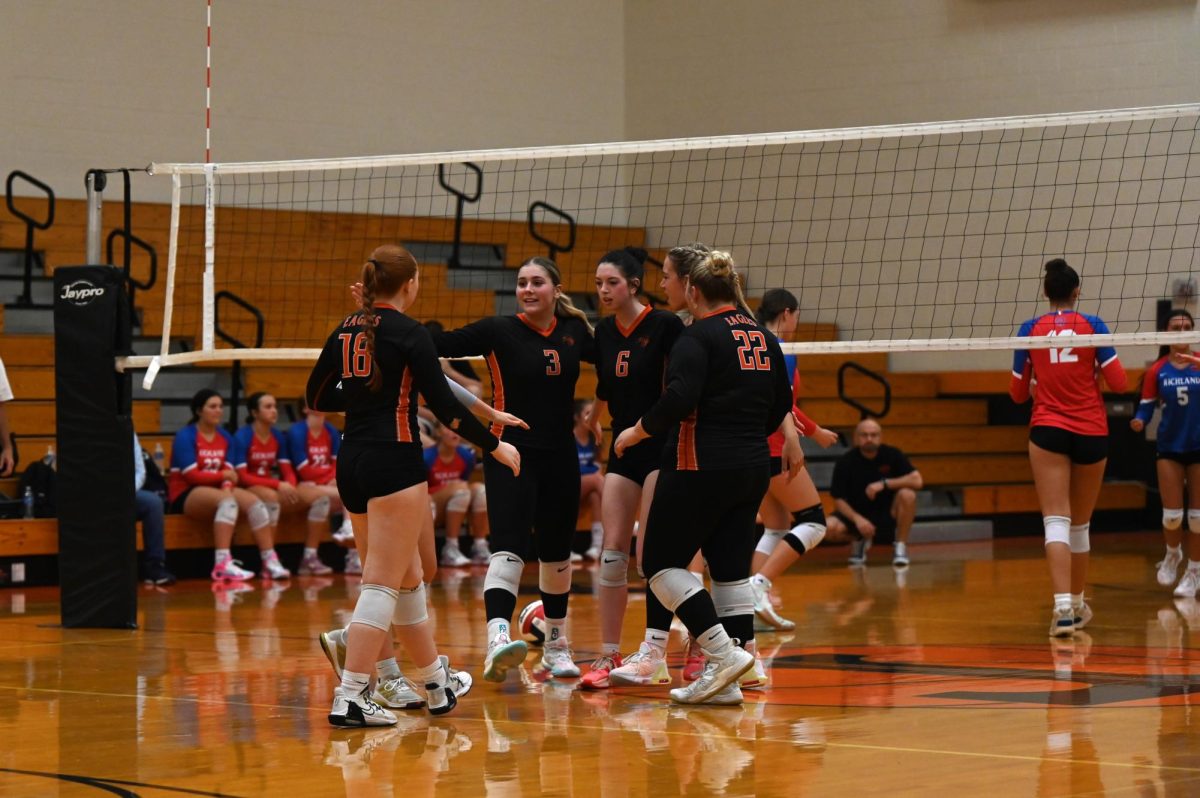 Girls Volleyball Slideshow: Richland 3, Tyrone 1