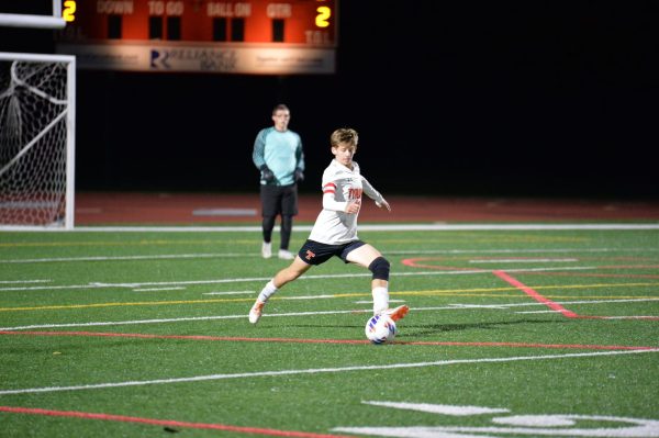 Boys Soccer Falls to Bellefonte in District Semifinals