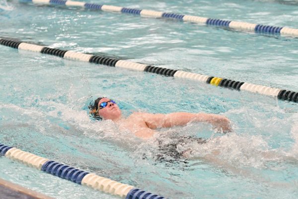 Tyrone Swimmers Split Meet with Hollidaysburg