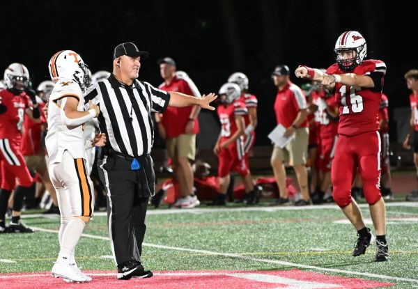 Tyrone Fumbles Opening Game vs. Bellefonte Red Raiders
