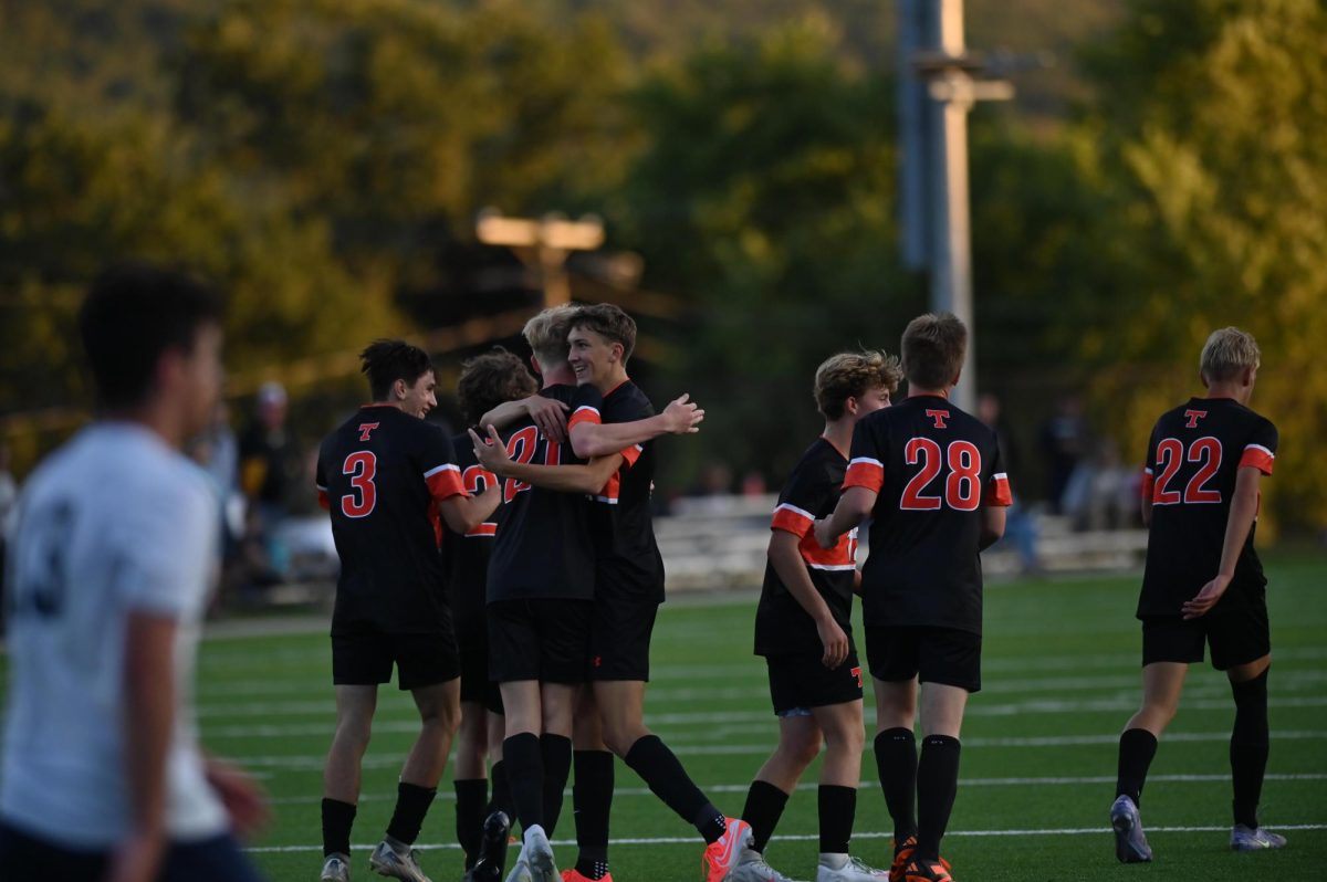 Tyrone Boys Open Season With a Win Over Huntingdon