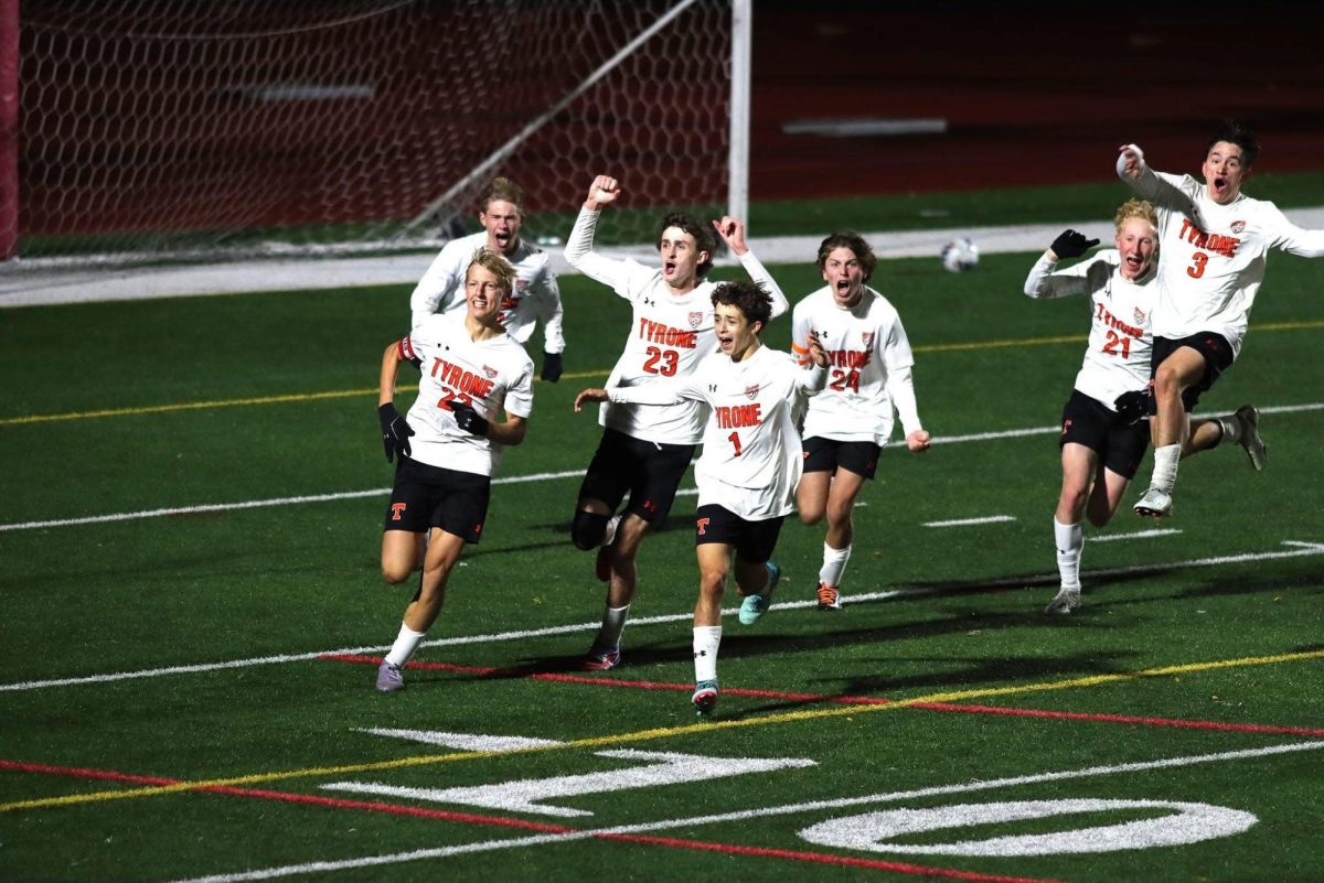Team celebrates after Grant Miller's PK game winner in overtime (photo courtesy of Emily Fritts)