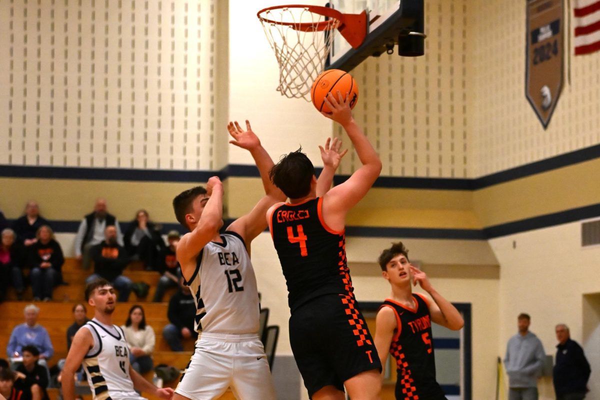Tyrone Starts Strong, But Falls to Clearfield