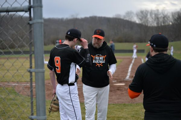 Golden Eagles Out Slug Penns Valley 13-8