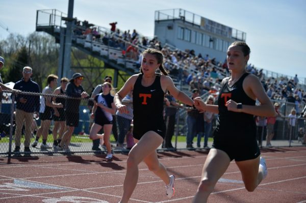 Chichester Leads Tyrone at Bellwood Invitational