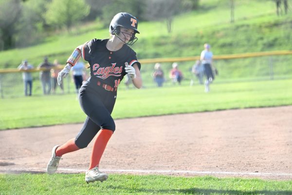 Lady Red Devils Walk Off Lady Eagles in 13-12 Slugfest